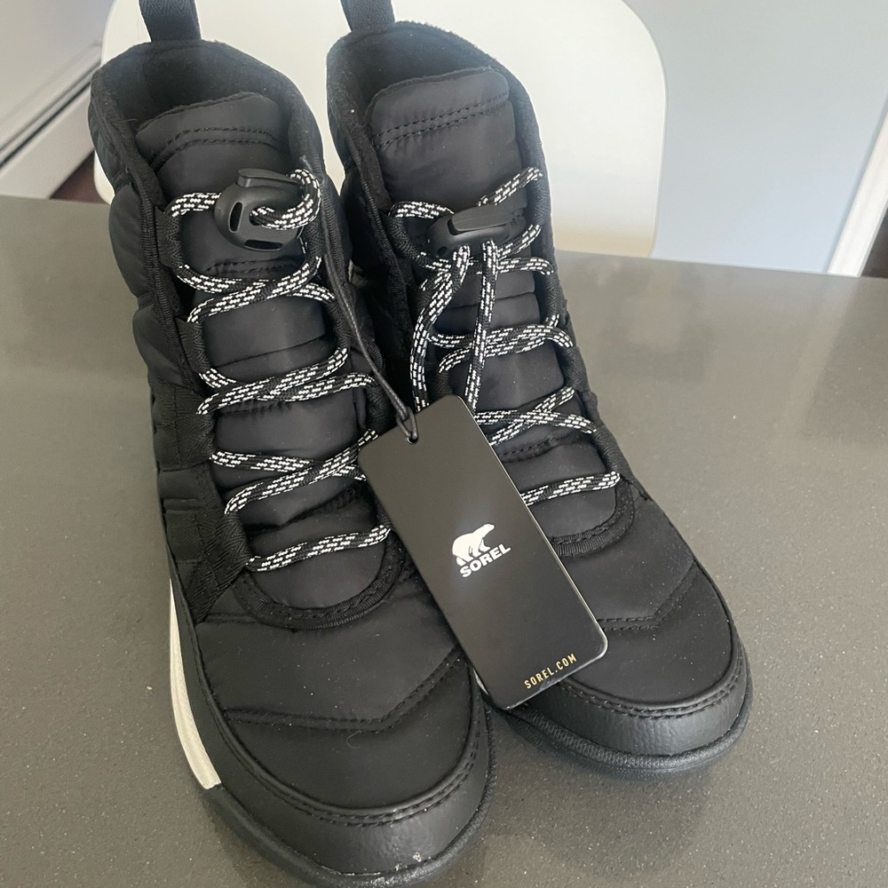 Youth Whitney™ II Short Lace Boot